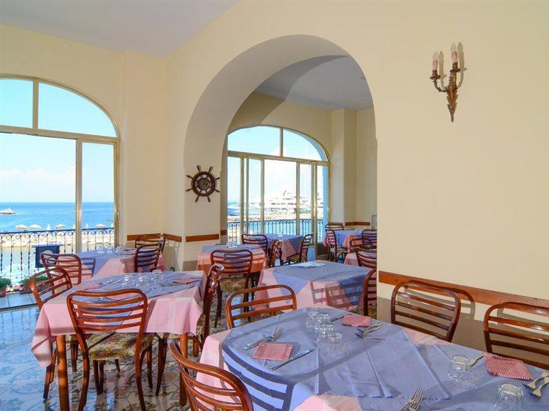 Hotel Terme Marina Lacco Ameno  Exterior photo