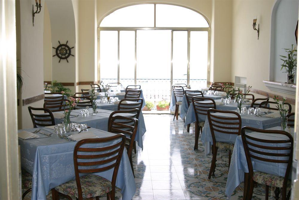 Hotel Terme Marina Lacco Ameno  Exterior photo